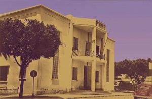 PERREGAUX 10  MAIRIE